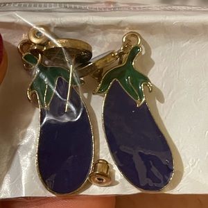 Cute eggplant earring